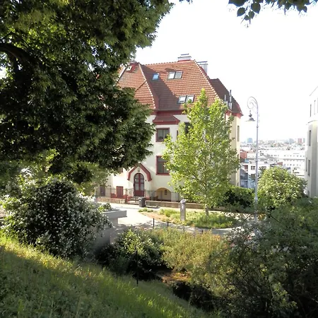 Spacious Below Spilberk Castle *