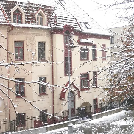 Spacious Below Spilberk Castle * 布尔诺