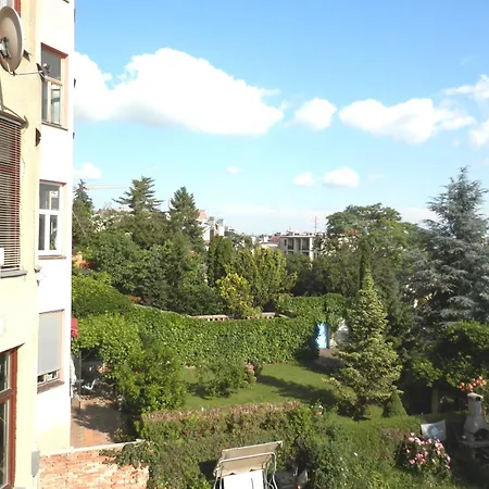 Apartment Spacious Below Spilberk Castle