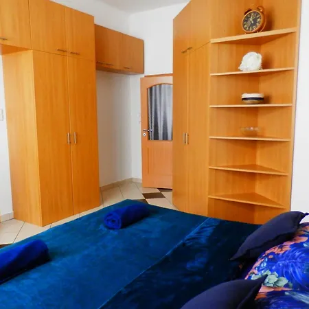 公寓 Spacious Below Spilberk Castle *